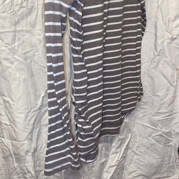 Long sleeve shirt unknown brand great shape - Picture 7 of 7